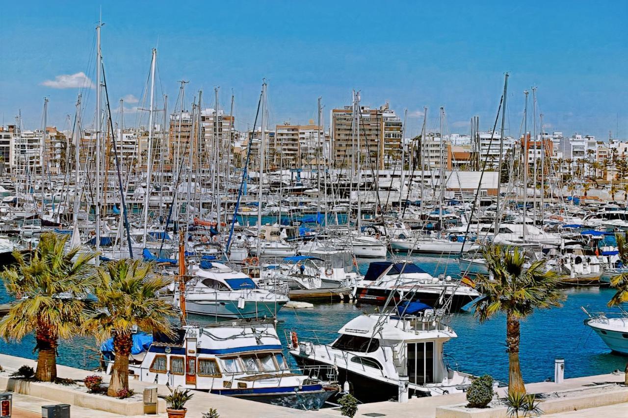 He Maria Teresa Apartment Torrevieja Exterior photo